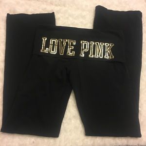 Love PINK Yoga Pants Size Medium Black and Gold ✨